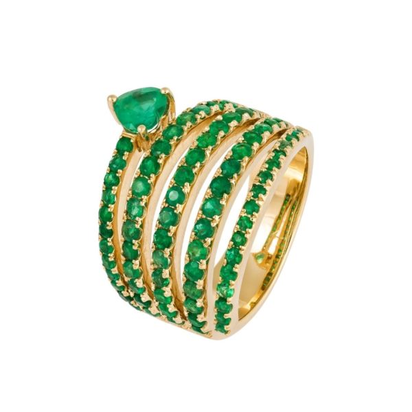 emerald ring in yellow gold