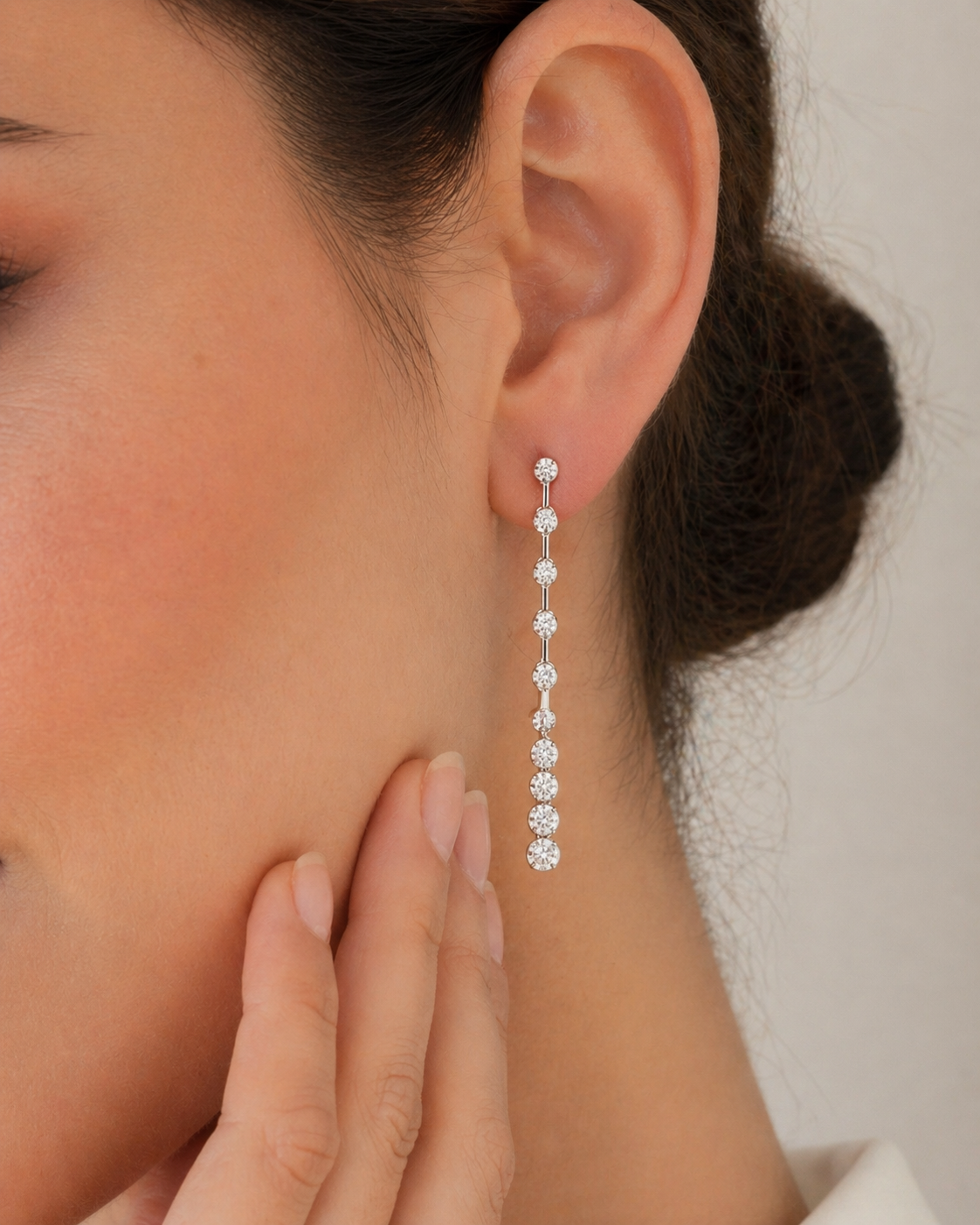 Pendientes Largos en Oro 18K con Diamantes